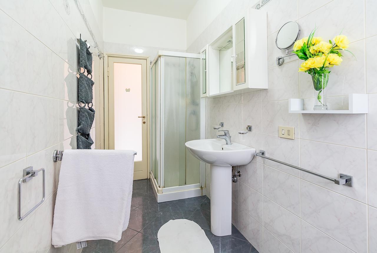 Apartament Alessia'S Flat- Darsena Porta Genova M2 Mediolan Zewnętrze zdjęcie